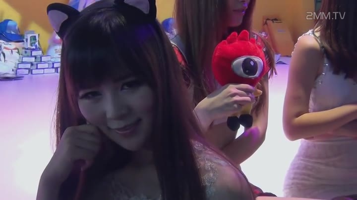 Showgirl 12-2013Chinajoy SG
