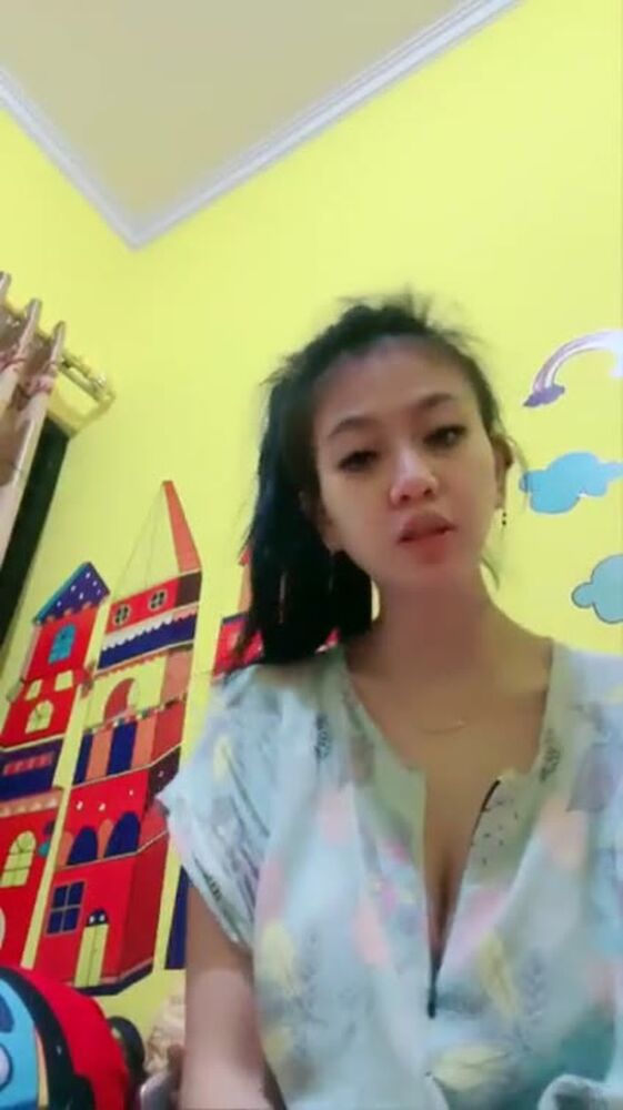 Bokep Pesona Host Mamah Muda Cantik Luna Bikin Pascol Nakal