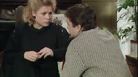 EastEnders (1987) E0301.mp4