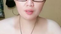 Bokep Mami Tata Makin Pede Live Telanjang Dada