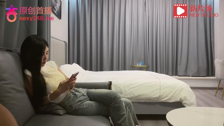 #杏吧尹志平 3 - 3000先约了个态度不好，后面又换了个模特身材大长腿的妹子，还跟她砍了砍价
