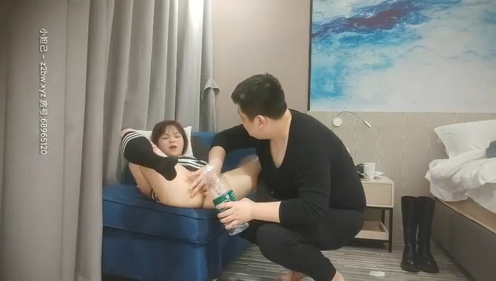 【69探花】叫个外围少妇装学生 美乳翘臀极品尤物粉穴诱惑