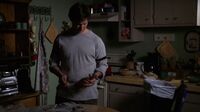 ER S09E15 - A Boy Falling Out of the Sky.mp4