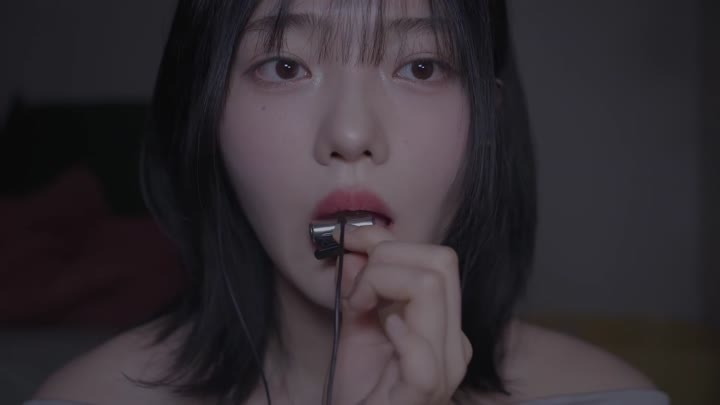 #Nareun 舔舐麦克风 ASMR老司机 分享
