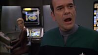 Star Trek Voyager S05E11 - Latent Image.mp4