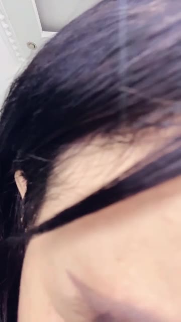 Mollymola ID 1723977190190772226 Hot51 telegram bot @DSrecordbot