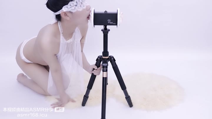 #晓美-（有一点尺度介意勿看）-meiV3- 肚兜