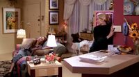 Friends S01E12 - The One with the Dozen Lasagnas.mp4