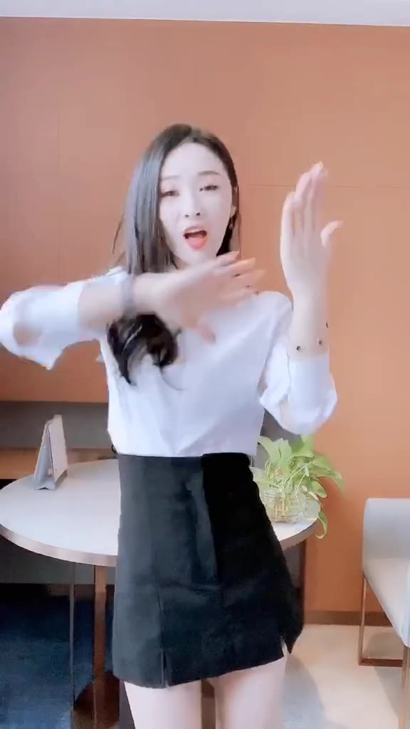 #正装#喜欢白衬衫还是我？只能选一个