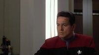 Star Trek Voyager S04E02 - The Gift.mp4