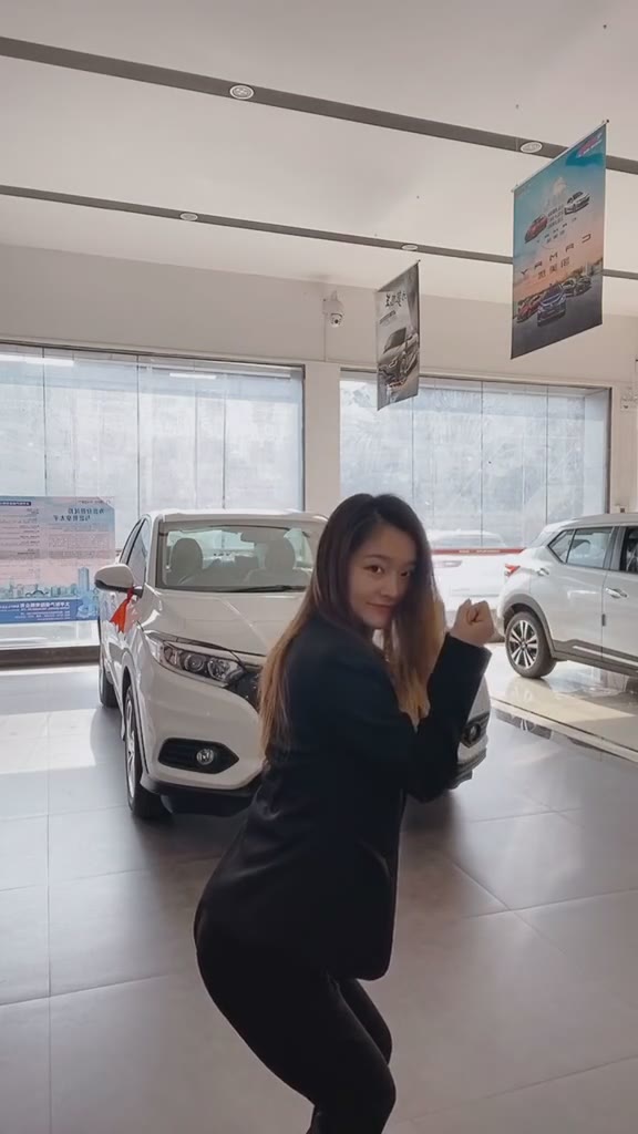 #正装#大家好，我是