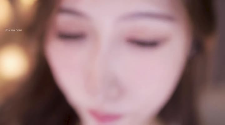 #小一熟了 ASMR 贴脸+骑乘视角