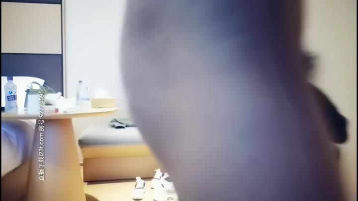 【#9总探花】温柔娇小川渝妹，火车便当正对味