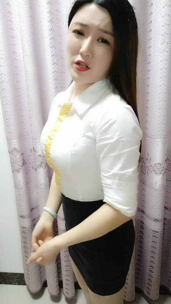 #正装#都说身材好的女人关注的人多，那么我呢？