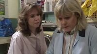 EastEnders (1987) E0239.mp4