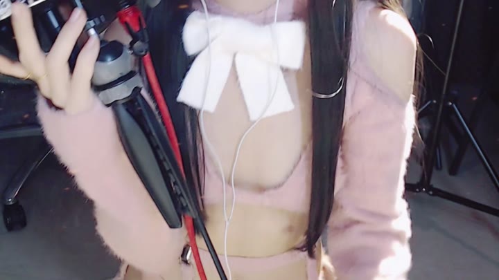 #秋水 520 跨年视频 粉毛衣