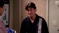 Friends S01E05 - The One with the East German Laundry Detergent.mp4