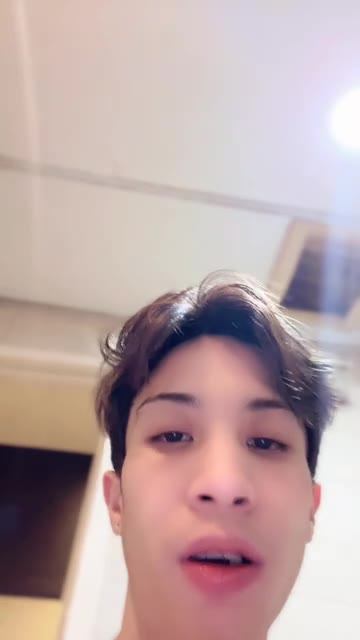 Lolylips ID 1922681343910322178 Hot51 telegram bot @DSrecordbot