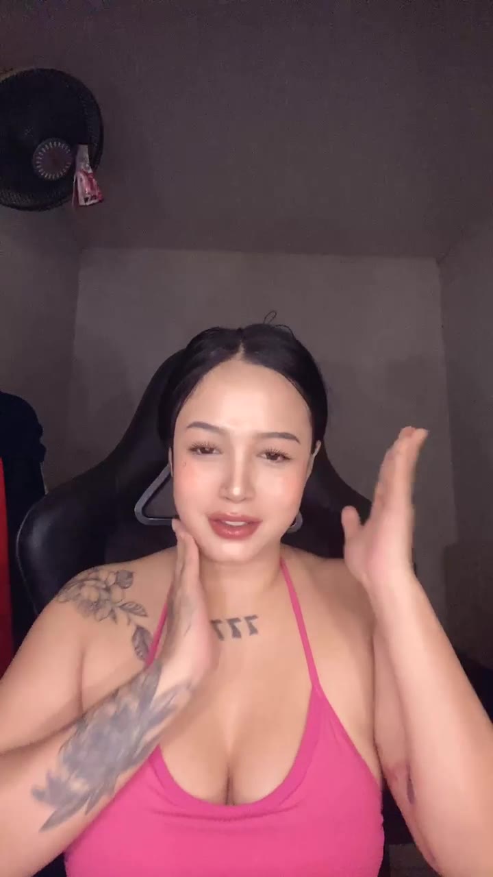 Dinzy ID 2001651080945938434 Hot51 telegram bot @DSrecordbot