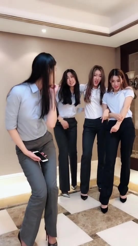 #正装#我也是很无奈