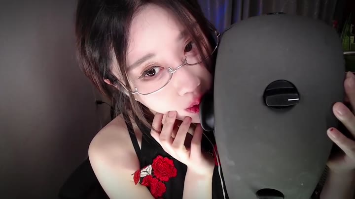 #ASMR  #轩子巨2兔   #轩子   魔女のKISS☺️