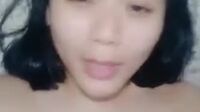 Bokep Indo Babykhai Telanjang Dada Depan Meja Bokep Indo Babykhai Telanjang Dada Depan Meja