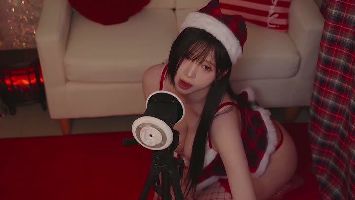 Yoonying和我一起过圣诞夜嘛~