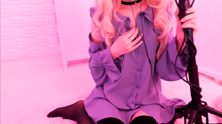 #加持乃うさぎ 実写お給仕 紫色很有韵味