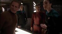 Star Trek DS9 S03E18 - Distant Voices.mp4