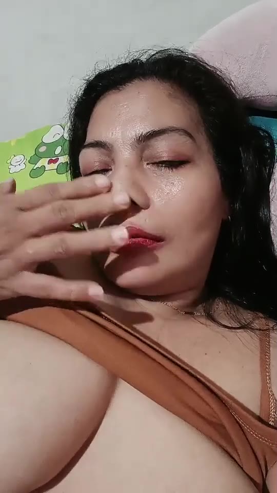 Melky pot ID 4733265 Papaya Live telegram bot @DSrecordbot