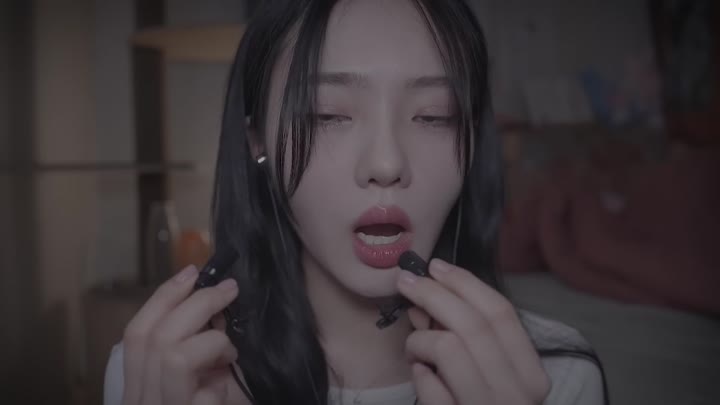 #Nareun 吃麦克风呼吸 这个好这个好