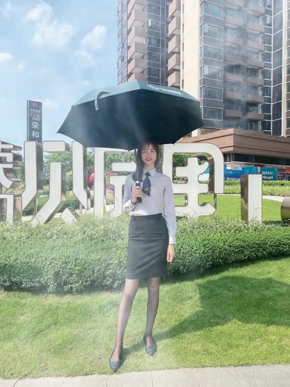 #正装#彭于晏拉黑我，我无所谓 。胡歌说不爱我了