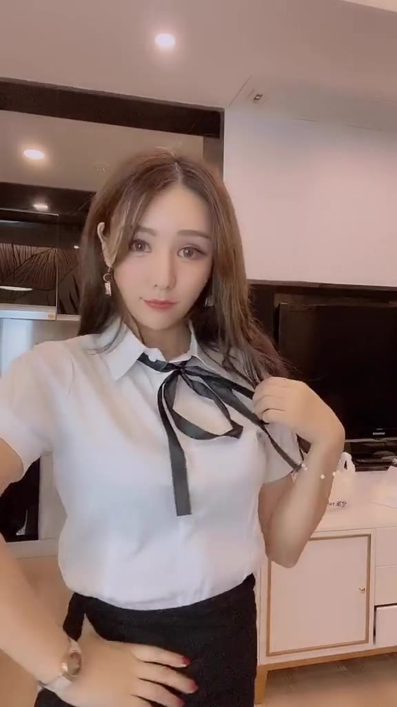 #正装#如果我掉进水里，就你现在的职业可以为我做
