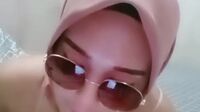 Bokep Indo Gomez Jilbab Nakal Bodi Seksi Pake Rok Mini