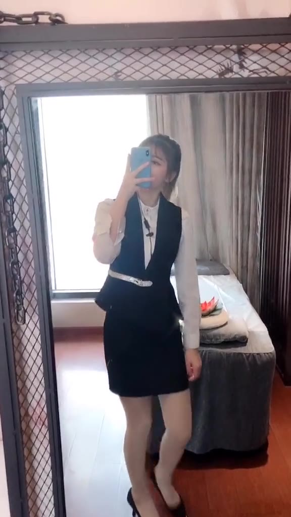 #正装#我不更新，我怕你们把我忘了，还有两个月过