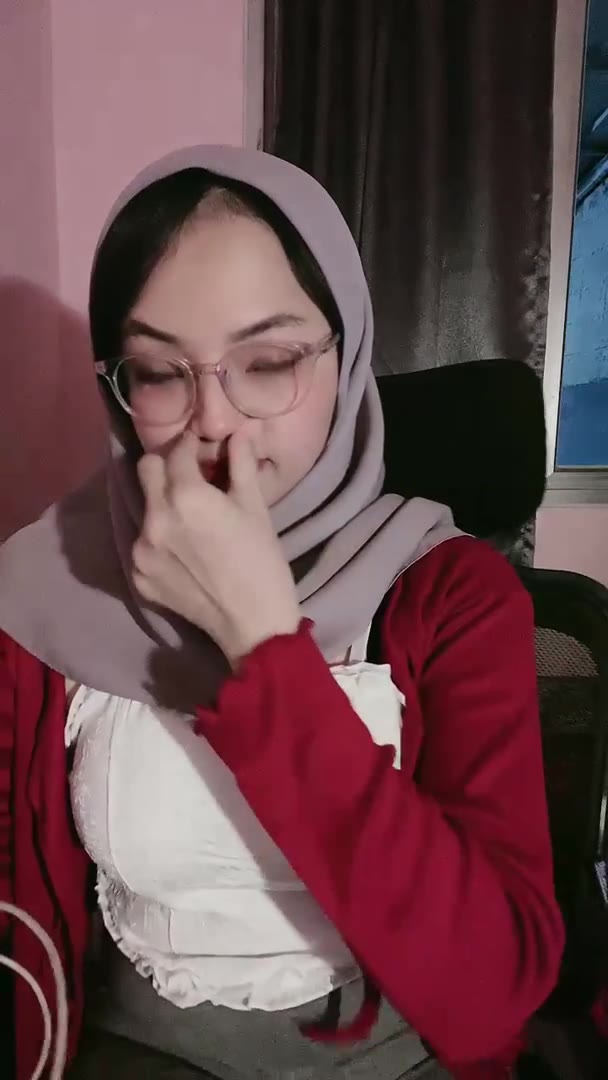 Melet Sange Mendesah Agnes Hijab Nakal - Tobrut Mango